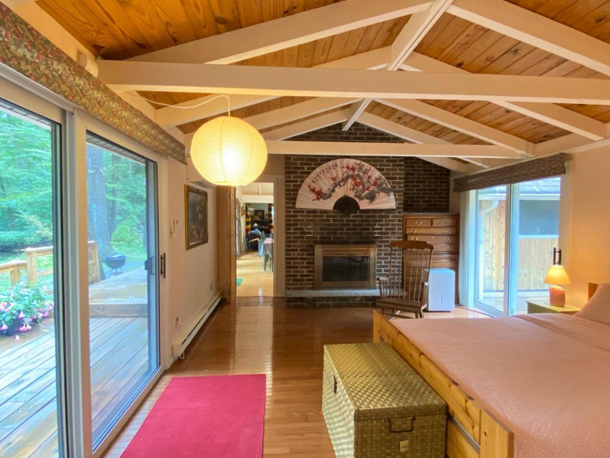 Secluded Chalet On Stream-Mins To Camelback Tannersville Exterior foto